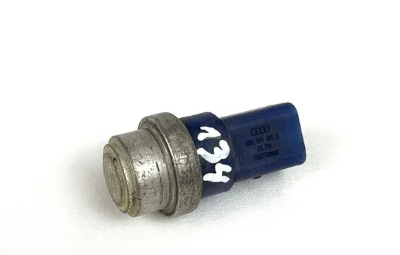 Audi A4 S4 B5 8D Coolant temperature sensor 8d0959481b