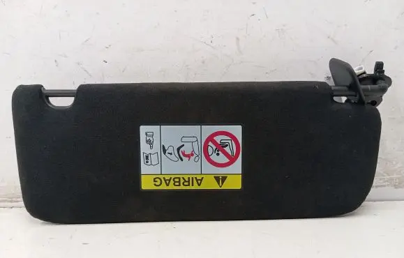 KIA Stinger Sun visor