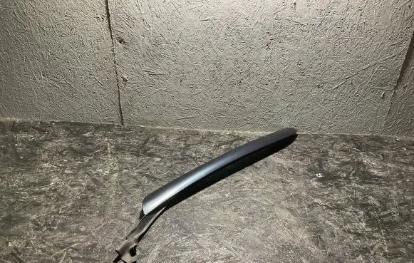 Mercedes-Benz S W140 Windshield trim
