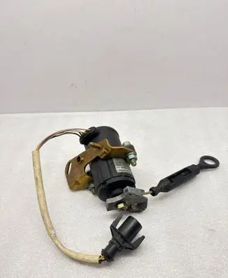 Audi A8 S8 D2 4D Accelerator pedal position sensor 0281002331 028907475