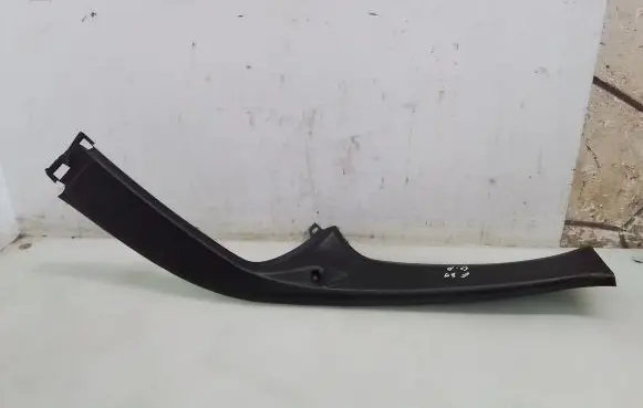 BMW 5 E39 (D)pillar trim (top) 