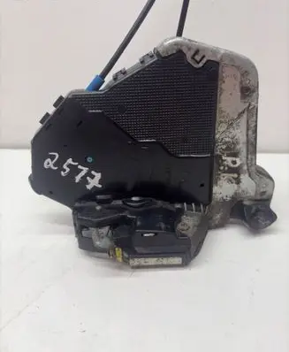 Lexus IS 220D-250-350 Front door lock A046693