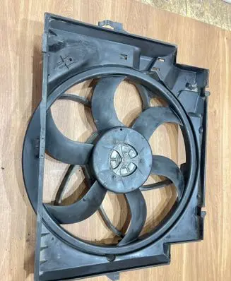 BMW 3 E90 E91 Electric radiator cooling fan 6937515 941006700 5020335