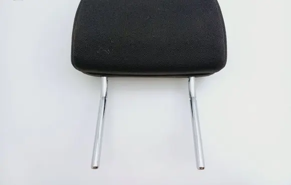 Opel Zafira B Rear seat headrest 