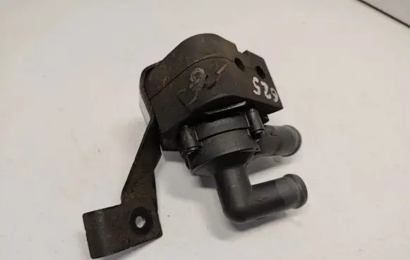 BMW 5 F10 F11 Electric auxiliary coolant/water pump 64119239313 64119253081