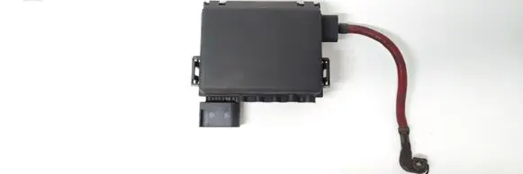 Volkswagen Golf IV Fuse module