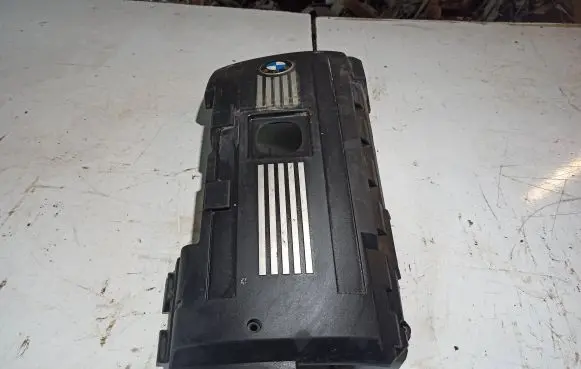 BMW 5 E60 E61 Engine cover (trim) 7575036