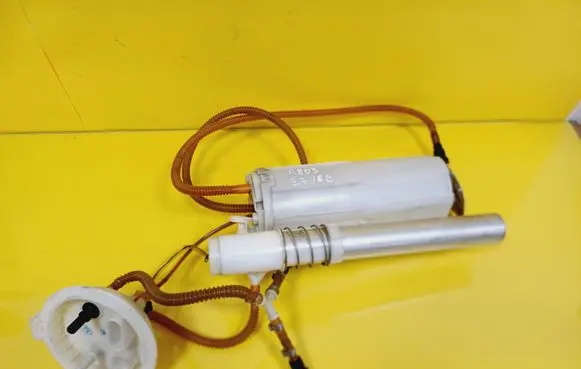 Audi A8 S8 D3 4E In-tank fuel pump 4E0919679A