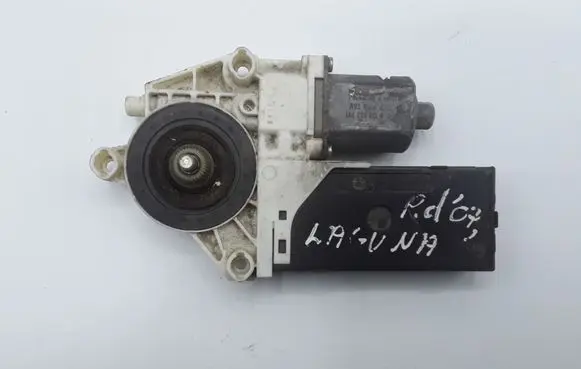 Renault Laguna III Front door window regulator motor 978408100 0130822331 5556210200