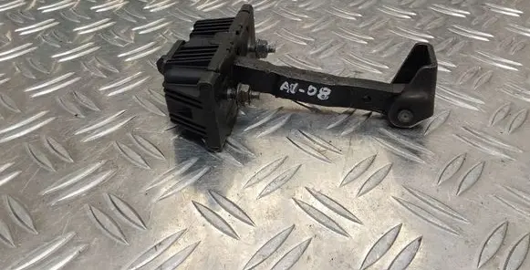 Toyota Avensis T250 Front door check strap stopper