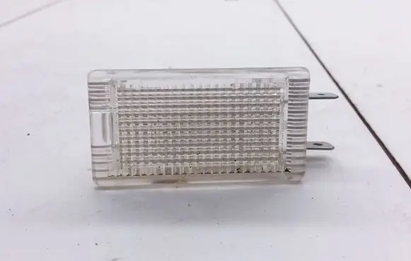 Opel Antara Front seat light
