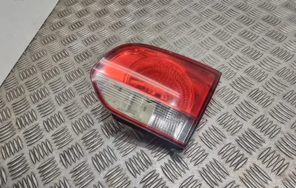 Volkswagen Golf VI Tailgate rear/tail lights 5N0945108
