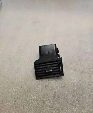 Audi A8 S8 D3 4E Dashboard side air vent grill/cover trim 4E0820901