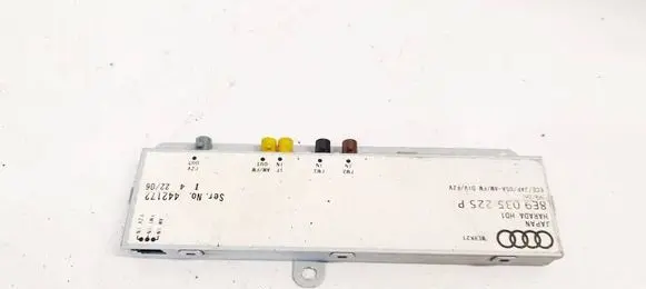 Audi A4 S4 B7 8E 8H Antenna control unit 8E9035225P