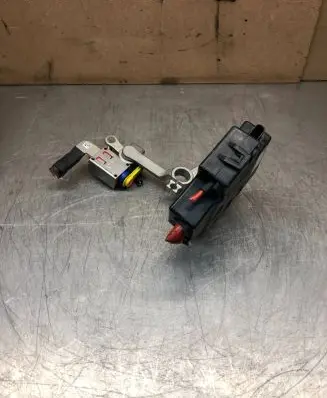 Mercedes-Benz Sprinter W907 W910 Fuse box set A9075406960 P00344531AA 18D120GB0375