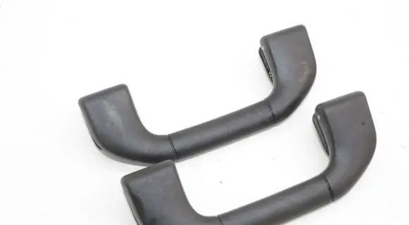 Mercedes-Benz E C207 W207 A set of handles for the ceiling A204100051