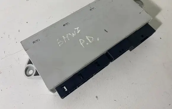 BMW 7 E65 E66 Door central lock control unit/module 6958450 69584509 613569584509