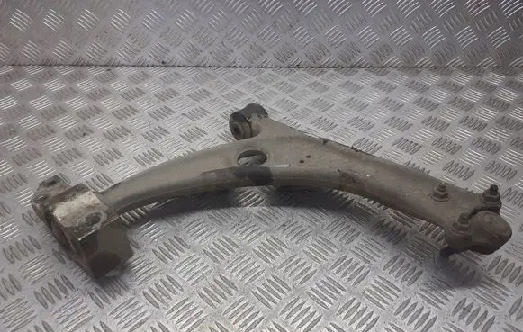 Volkswagen PASSAT B6 Front control arm