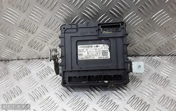 Hyundai Tucson TL Keyless (KESSY) go control unit/module 95400n7052