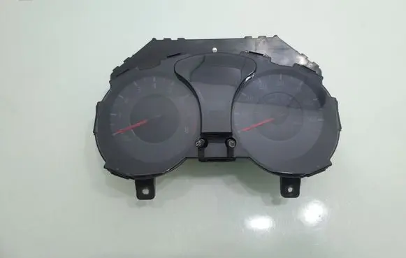 Nissan Juke I F15 Speedometer (instrument cluster) 1103070056