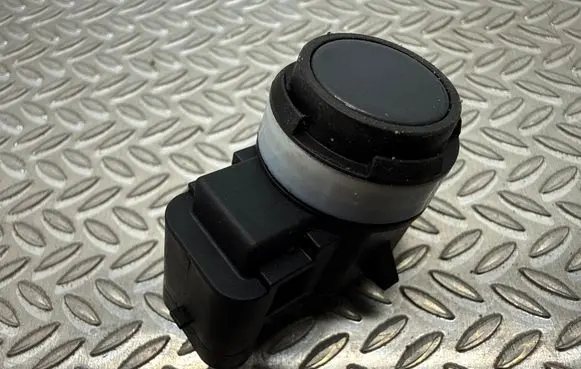 BMW X6 G06 Front parking sensor holder (PDC) 5A2DA29 66205A2DA29