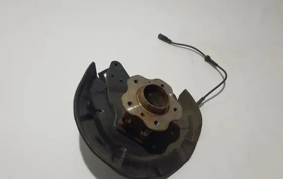 Nissan Qashqai Rear wheel hub