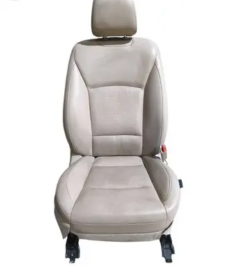 Subaru Outback (BS) Front passenger seat 