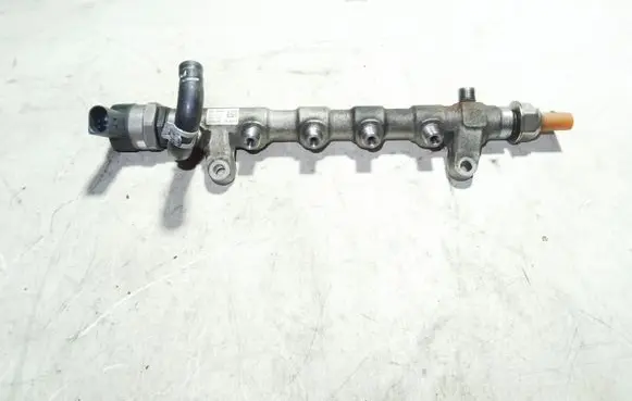 Volkswagen PASSAT B7 Fuel main line pipe 03L089N 03L906051 0441839