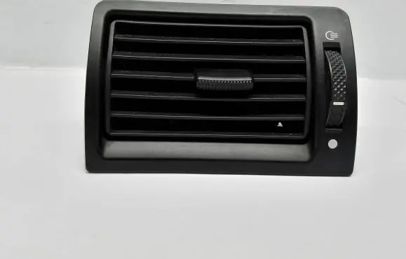 Ford Mondeo Mk III Dash center air vent grill D1B1A