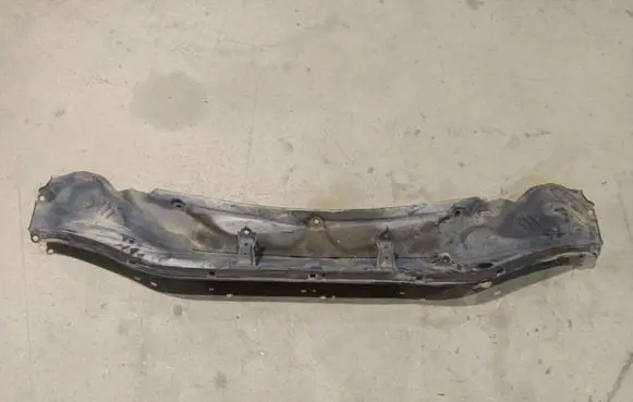 Toyota Avensis Verso Wiper trim 