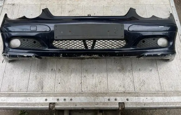 Mercedes-Benz C W203 Front bumper A2038850565