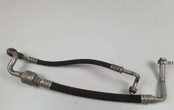 Opel Insignia A Air conditioning (A/C) pipe/hose 13220112