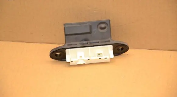 Toyota RAV 4 (XA40) Tailgate/boot open switch button 8484048020 11239