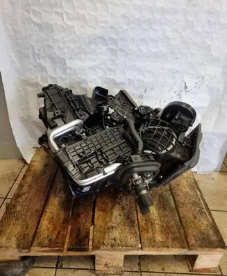 Ford Focus Interior heater climate box assembly BV6N19B555NH