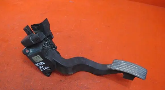 Peugeot Boxer Accelerator throttle pedal 1349820080