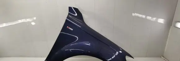 Audi Q7 4L Fender