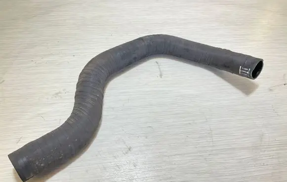 Intercooler hose/pipe