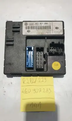 Audi A8 S8 D3 4E Comfort/convenience module 4E0907289 ORYGINAASO