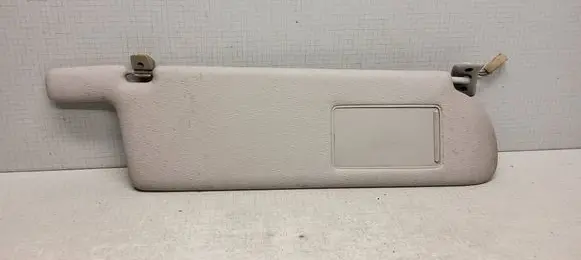 Sun visor