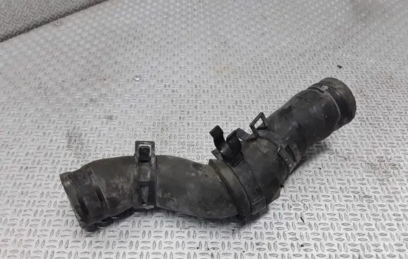Toyota RAV 4 (XA20) Engine coolant pipe/hose