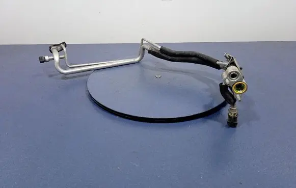 Volvo V40 Air conditioning (A/C) pipe/hose 