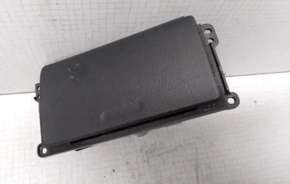 Toyota Avensis T250 Glove box 5563005010