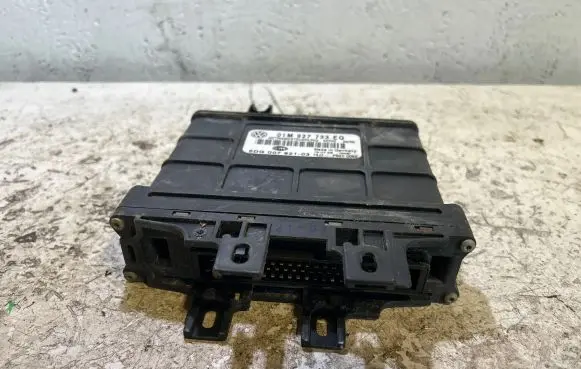 Volkswagen Golf IV Gearbox control unit/module 01M927733EQ PS010092 5DG00792103