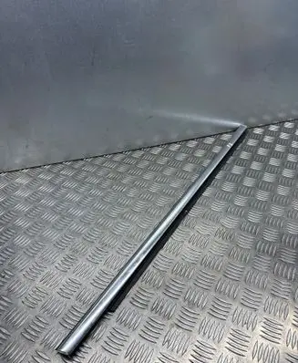 Maserati Ghibli Front door trim (molding)