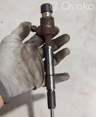 Volkswagen Caddy Fuel injector 03l130277b