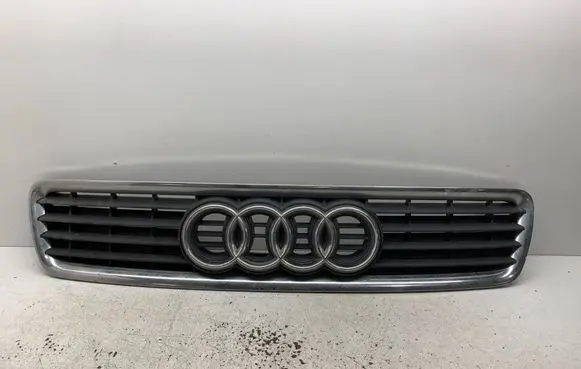 Audi A4 S4 B5 8D Front grill 8D0853651R