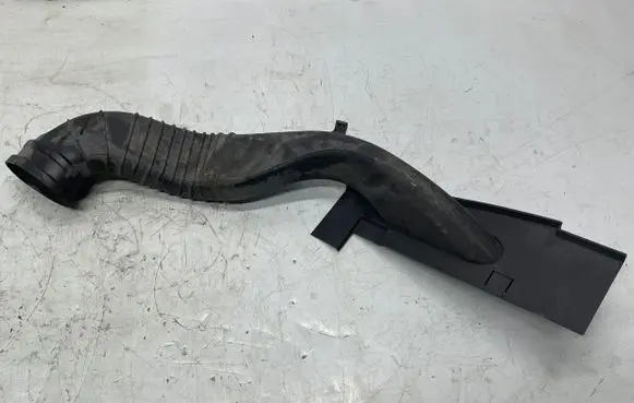 Opel Insignia A Air intake duct part 95068PS 23445320