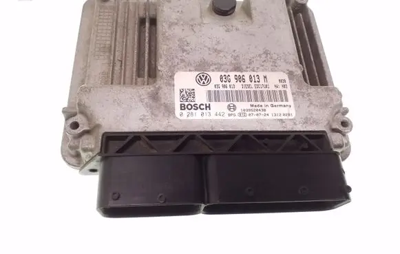 Audi A4 S4 B7 8E 8H Engine control unit/module 03G906013M 0281013442