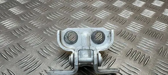 Opel Zafira C Rear door upper hinge 