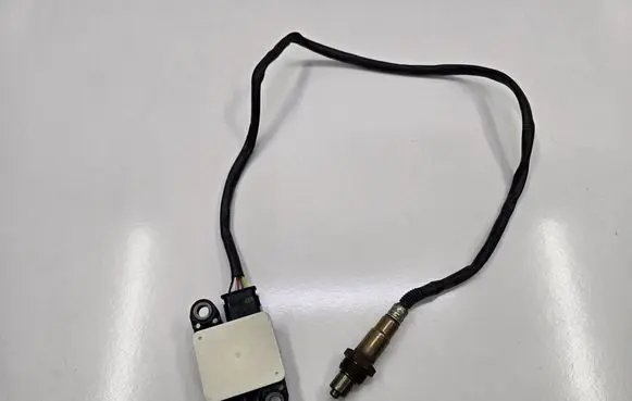 BMW X7 G07 Lambda probe sensor 8477723